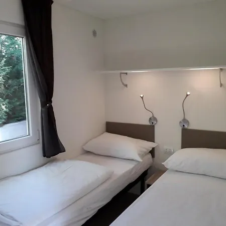 Mobile Homes Belvedere Vacanceselect Feriepark Seget Vranjica