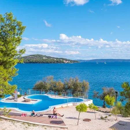 Vakantiepark Mobile Homes Belvedere Vacanceselect 4*